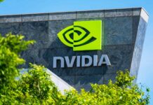 Queridinha da IA, Nvidia se aproxima de valor de mercado da Apple